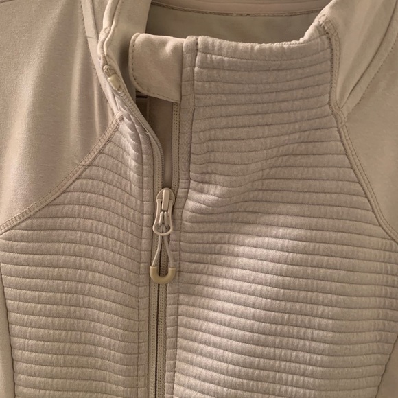 Athleisure jacket - Picture 4 of 4